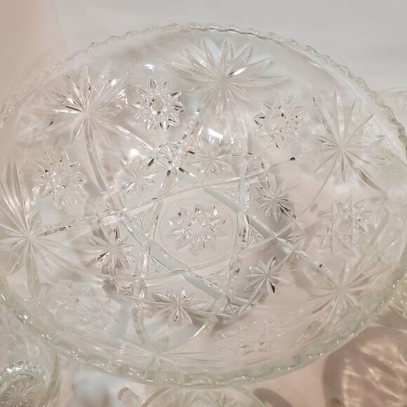 Get Blitzed: Retro Punch Bowl Set (Cups Included!) - Picture 3 of 13